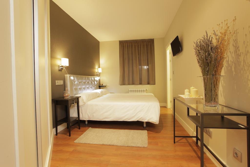 Hotel Rosal Oviedo Room photo