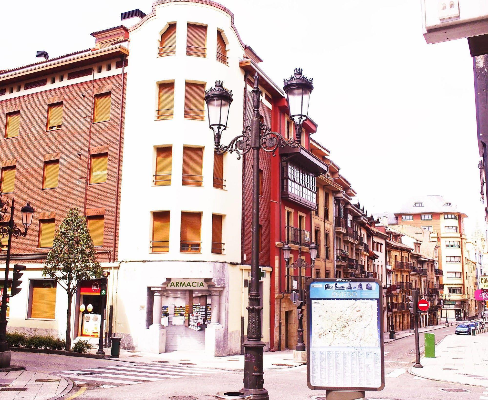 Hotel Rosal Oviedo Exterior photo